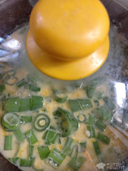 Рецепт: Омлет с "луковыми дудками" - "в сковороде" Рецепт: Омлет с "луковыми дудками" - "в сковороде"