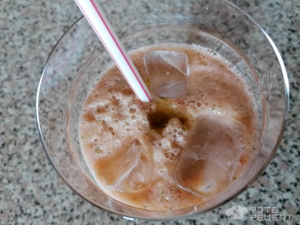 Рецепт: Смузи овощной - Салат в стакане