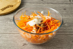 Морковь по-корейски на зиму