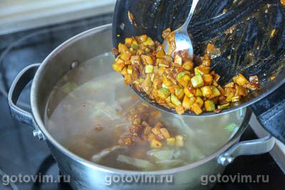 Щи с кабачками и фасолью Щи с кабачками и фасолью