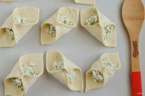 Слоеные конвертики с творогом Слоеные конвертики с творогом