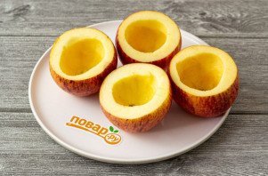 Печеные яблоки с клюквой Печеные яблоки с клюквой