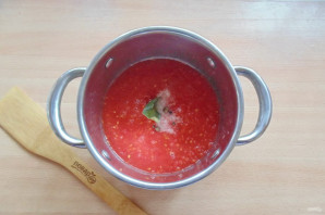 Протертые помидоры с чесноком на зиму