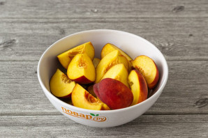 Компот из персиков с лимонной кислотой на зиму