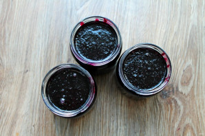 Джем из черники "Пятиминутка" Джем из черники "Пятиминутка"