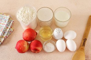 Заливной пирог с нектаринами Заливной пирог с нектаринами