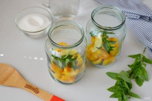 Абрикосовый компот на зиму