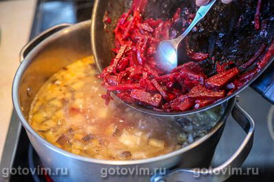 Южный борщ с баклажанами