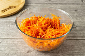 Морковь по-корейски на зиму