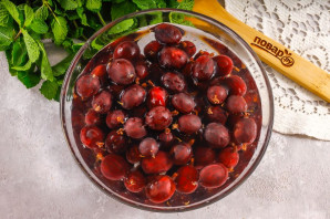 Cуп из крыжовника