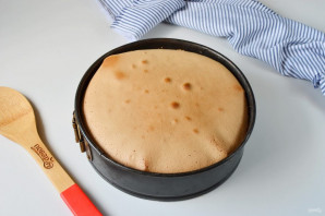 Бисквит с грушами