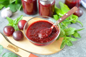 Ткемали из слив на зиму Ткемали из слив на зиму