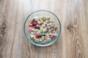 Пирог с ревенем и вишней