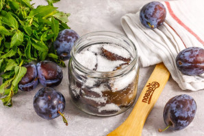 Вяленый чернослив