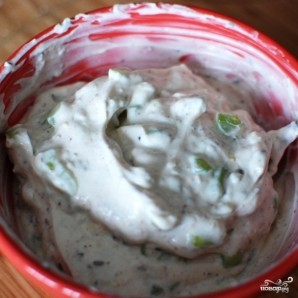 Соус из йогурта и огурцов