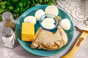 Салат из курицы с сыром Салат из курицы с сыром