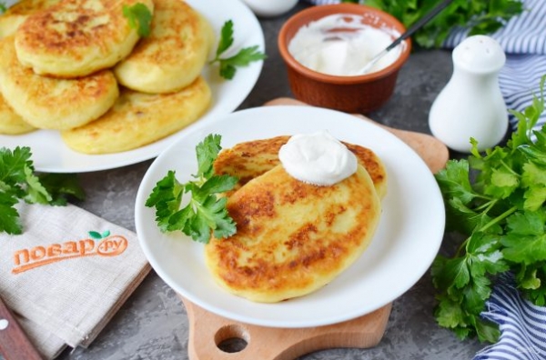 Фаршированные картофельные оладьи Фаршированные картофельные оладьи
