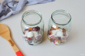 Сливовый компот на зиму