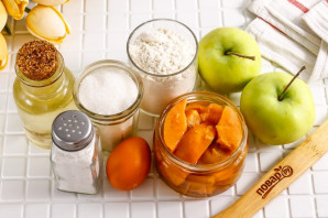 Песочный пирог с вареньем и яблоками Песочный пирог с вареньем и яблоками