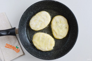 Фаршированные картофельные оладьи Фаршированные картофельные оладьи