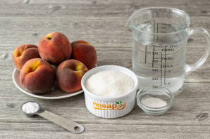 Компот из персиков с лимонной кислотой на зиму