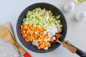 Рагу из баклажанов с курицей Рагу из баклажанов с курицей