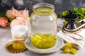 Компот из белого винограда на зиму