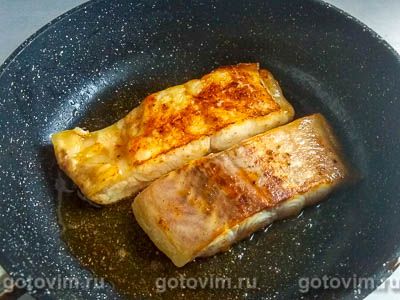 Жареное филе пангасиуса со спагетти из кабачков