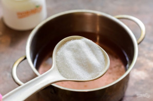 Компот из клубники и смородины на зиму