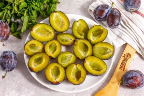 Сливовая настойка на спирту