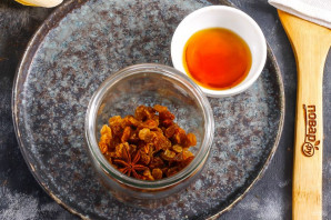 Настойка из изюма на самогоне