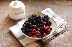 Компот из вишни и шелковицы на зиму