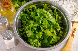 Соус из кинзы на зиму Соус из кинзы на зиму