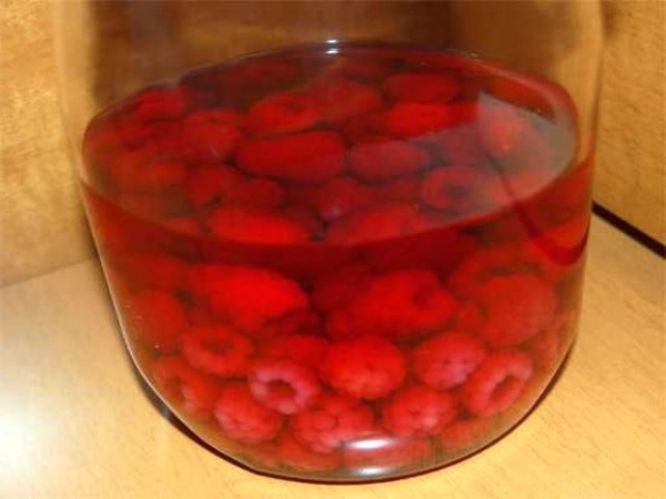 
Настойка из малины на водке в домашних условиях &mdash; простой рецепт из свежих ягод	