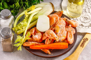 Крем-суп из сельдерея с креветками