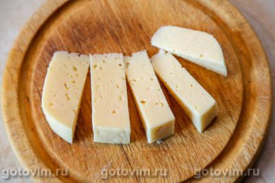 Рулетики из кабачков с беконом и сыром, запеченные в формочках для кексов