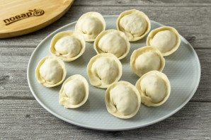 Пельмени с редькой