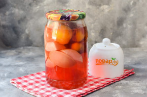 Компот из абрикосов, сливы и яблок на зиму