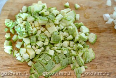 Щи с кабачками и фасолью Щи с кабачками и фасолью