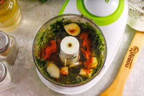 Соус из кинзы на зиму Соус из кинзы на зиму