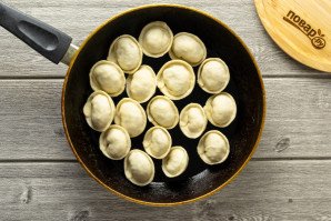 Пельмени с редькой