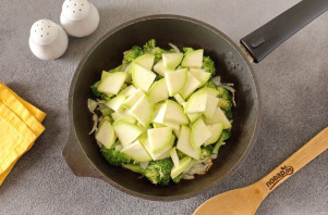 Соте из брокколи Соте из брокколи