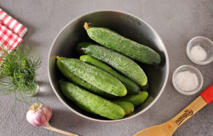 Малосольные огурцы "Трясуны"