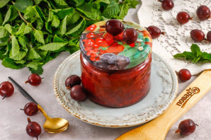 Крыжовник перетертый с сахаром на зиму