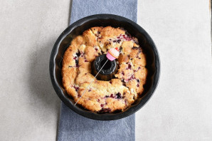 Быстрый пирог с ягодами