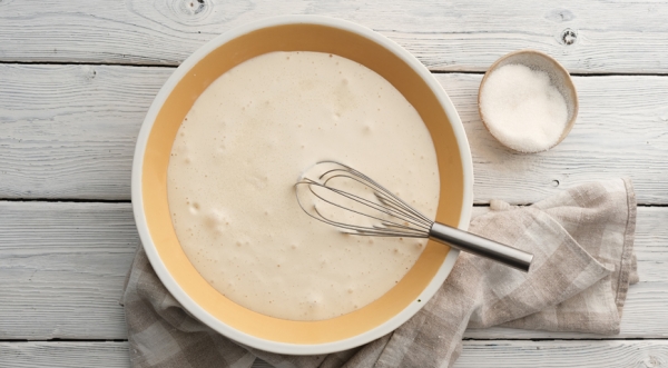 Простая шарлотка с яблоками, пошаговый рецепт с фото