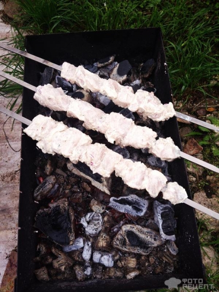 Рецепт: Быстро маринованный шашлык - Из свинины, маринованный растительным маслом и майонезом