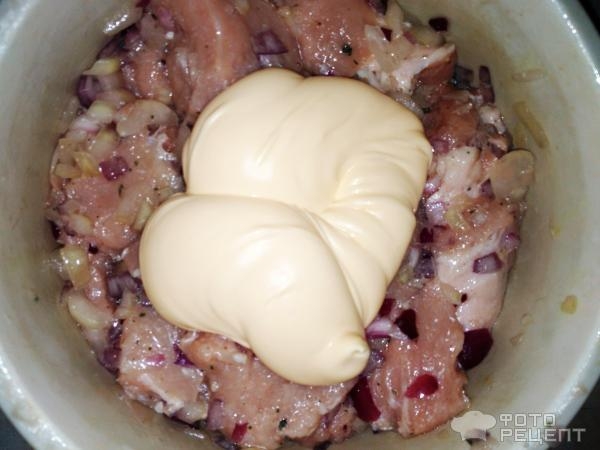 Рецепт: Быстро маринованный шашлык - Из свинины, маринованный растительным маслом и майонезом