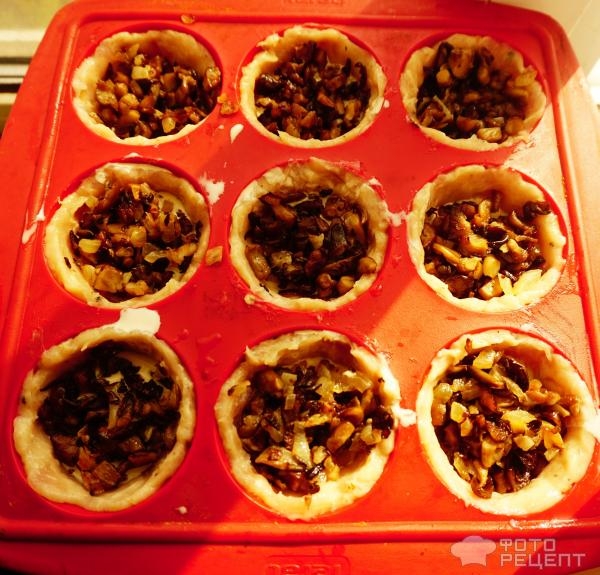 Рецепт: Корзиночки из куриного "теста" - с грибной начинкой Рецепт: Корзиночки из куриного "теста" - с грибной начинкой