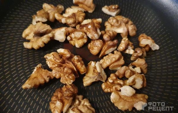 Рецепт: Паштет из яиц - классический яичный паштет с грецкими орехами и луком